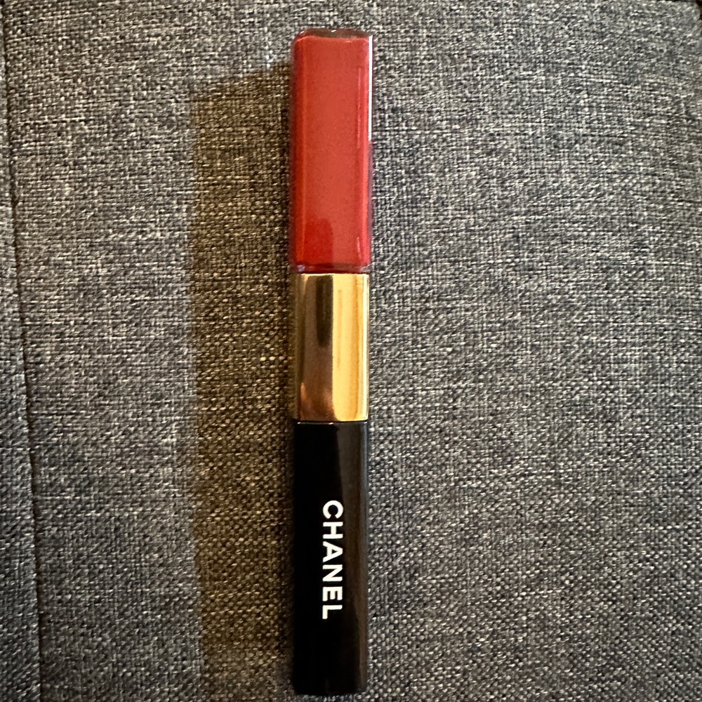 Chanel le rouge duo ultra tenue #49 Ever red